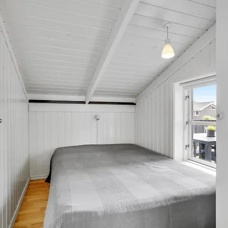 5 Bedroom Amazing In Haderslev * Flovt
