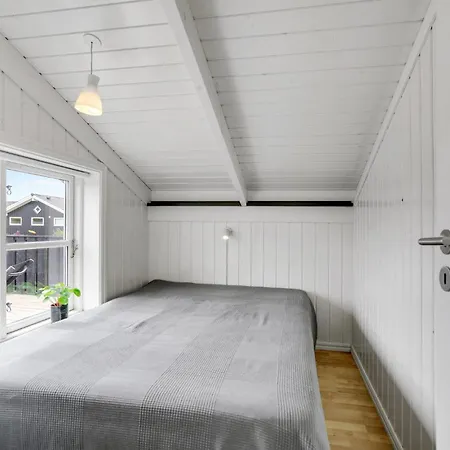 5 Bedroom Amazing In Haderslev *