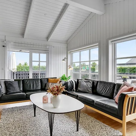 5 Bedroom Amazing In Haderslev Tatil Evi Flovt