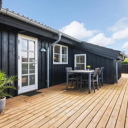 5 Bedroom Amazing In Haderslev * Flovt